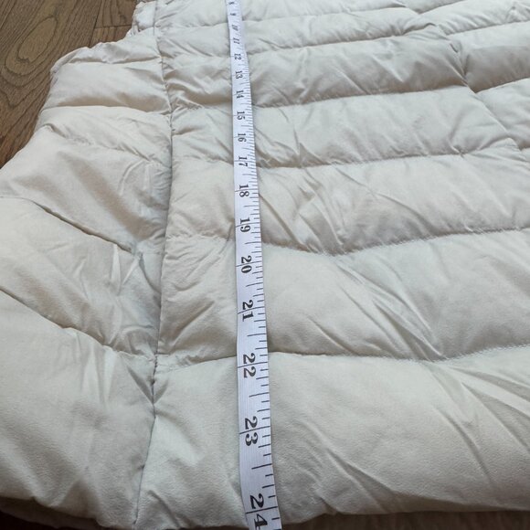 Uniqlo Ultra Light Down Vest Women’s XL Off White Cream Packable Puffer 750 Fill - Picture 6 of 12